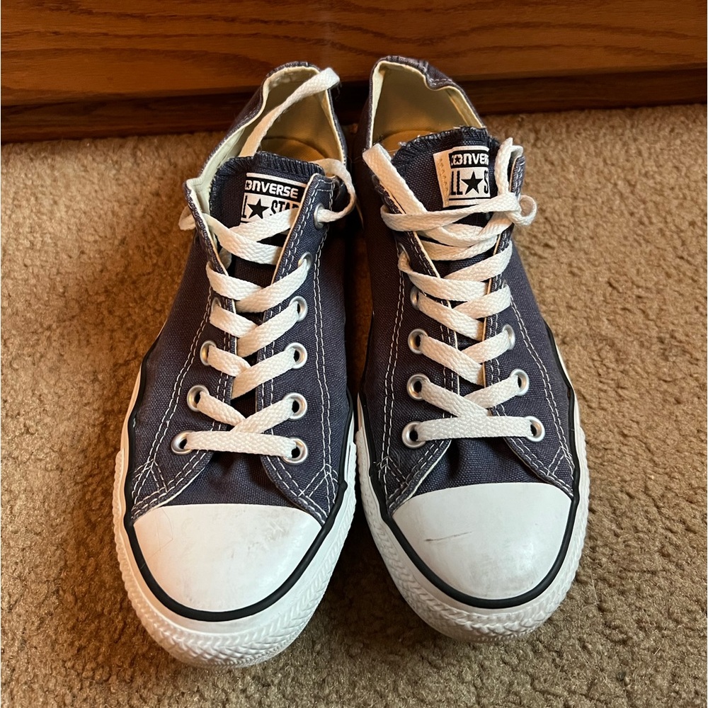 Navy Converse All Star Women’s 9 Men’s 7